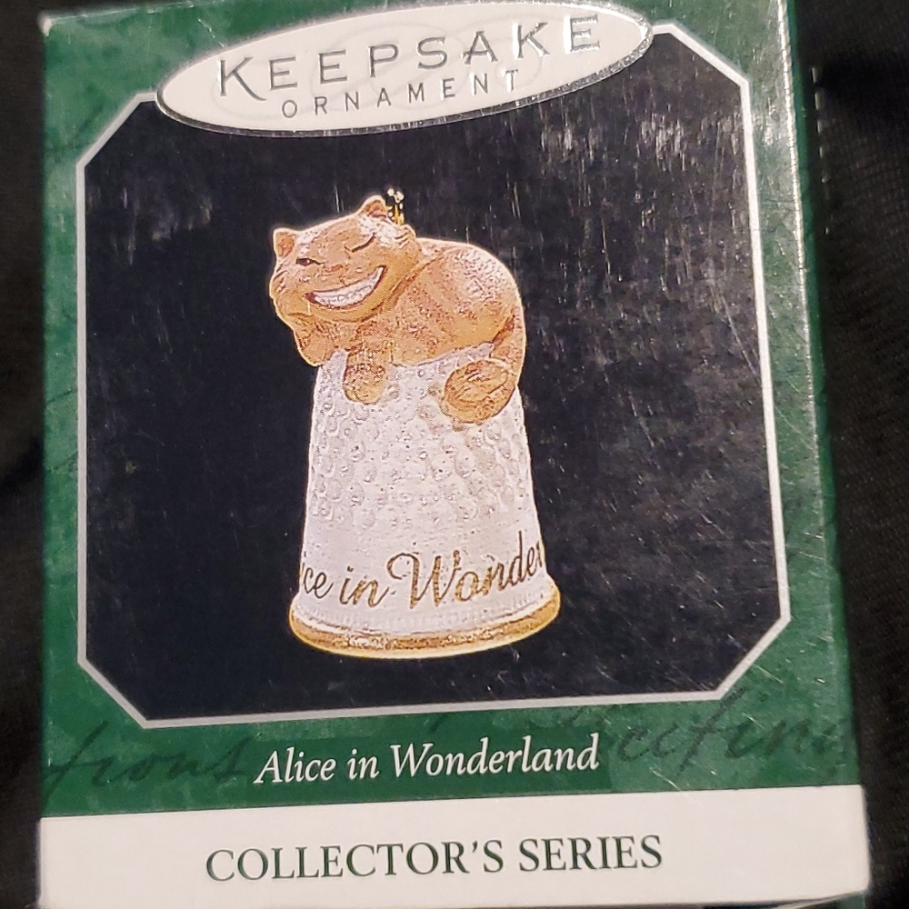 Hallmark Keepsake Mini Ornament “Alice In Wonderla
